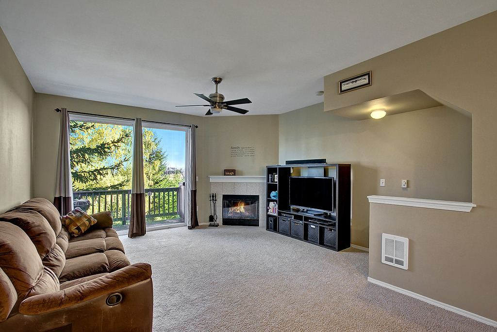 Property Photo:  3116 164th St SW 311  WA 98087 