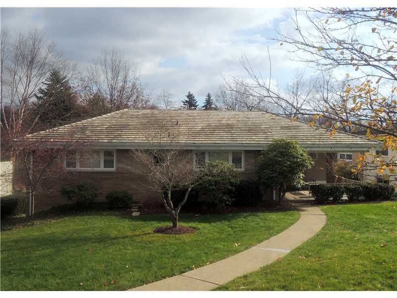 Property Photo:  915 Academy Place  PA 15243 