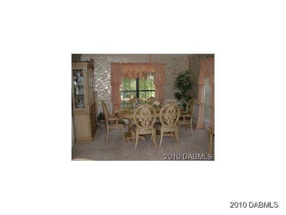 Property Photo: 29 Iroquois Trail FL 32174