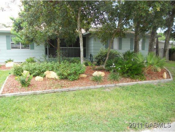 Property Photo: 1335 Granada Avenue FL 32117