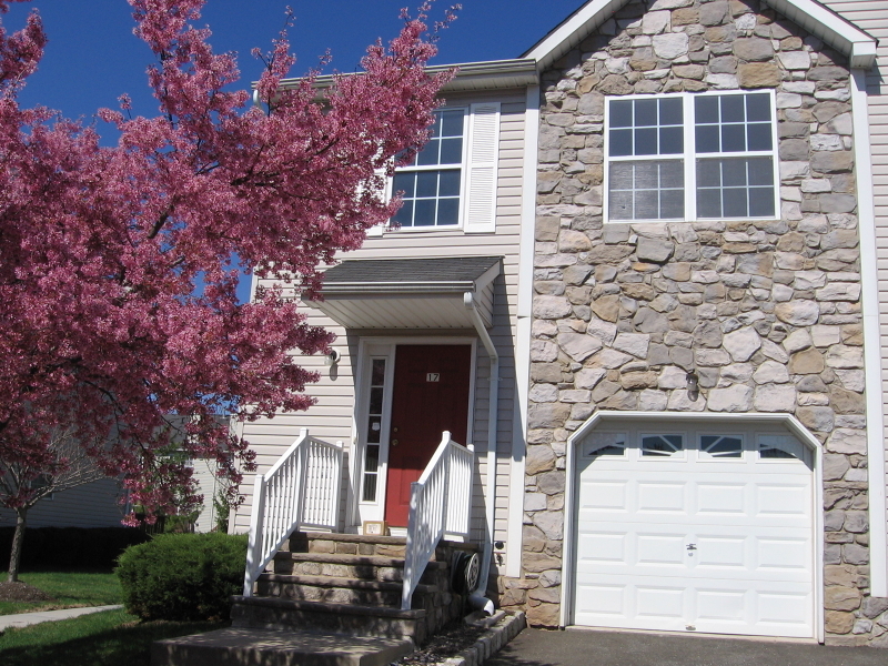 Property Photo: 17 Mindy Dr NJ 08873