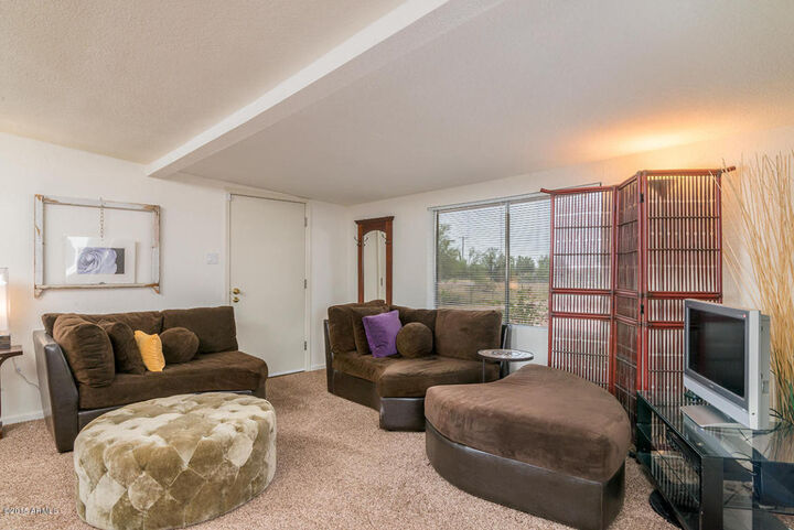 Property Photo:  980 E Scenic Street  AZ 85119 