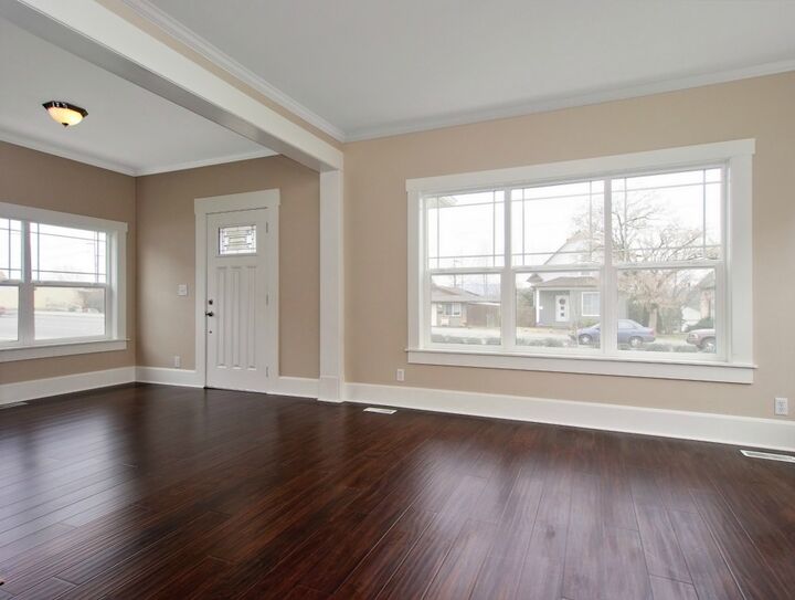 Property Photo: 1216 E Marine View Dr WA 98201