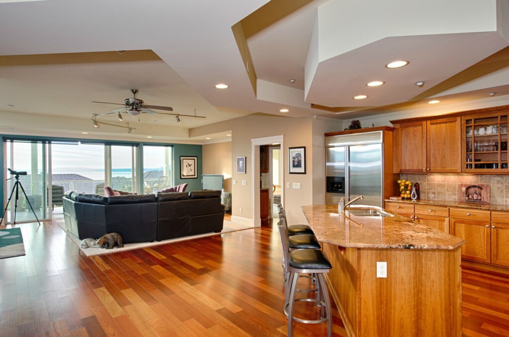 Property Photo: 2306 Sundown Ct 102 WA 98221