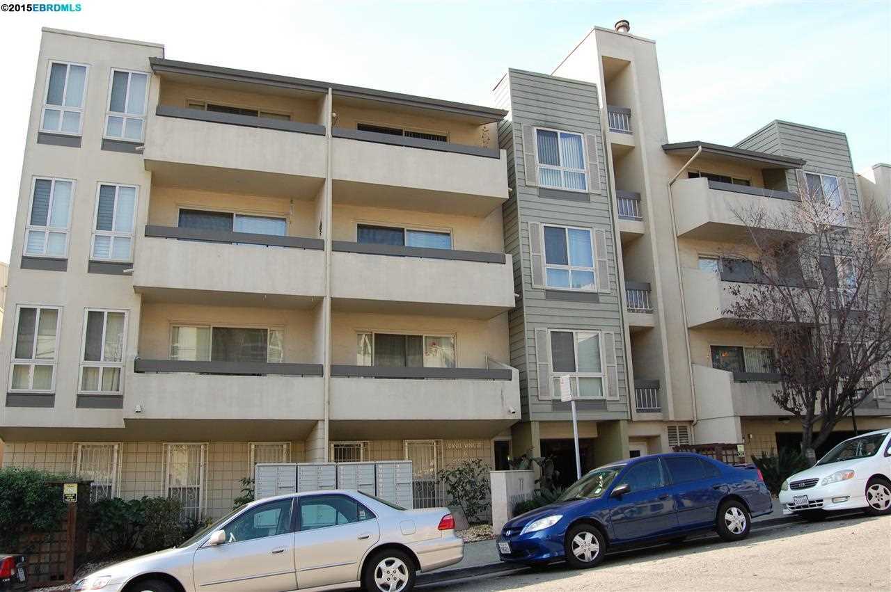 Property Photo:  77 Fairmount Ave 203  CA 94611-5935 