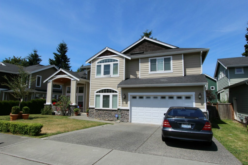 Property Photo:  13108 NE 104th St  WA 98033 