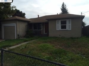 Property Photo:  1939 N Blvd  CA 94577 