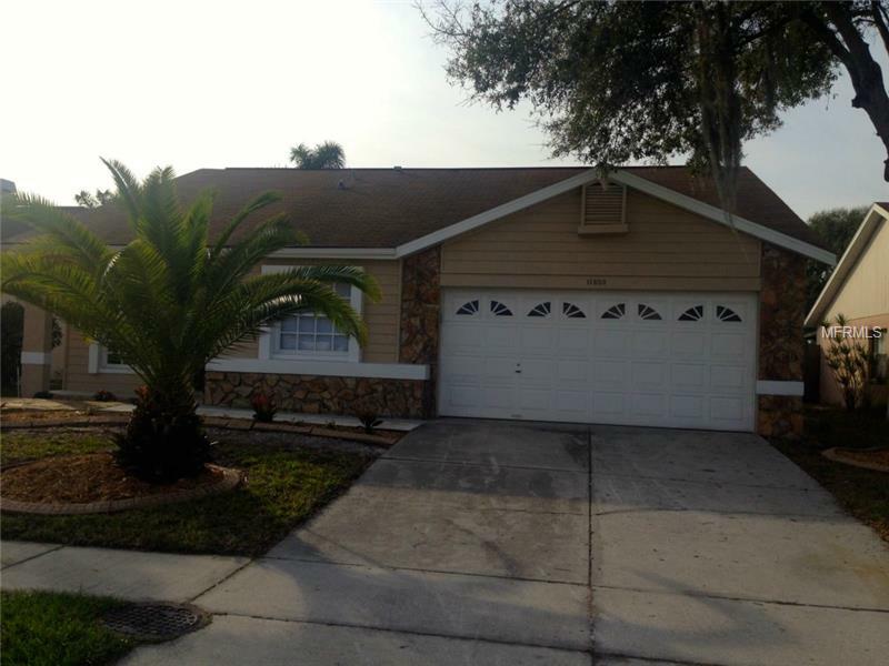 Property Photo: 11303 Smokethorn Drive FL 33579
