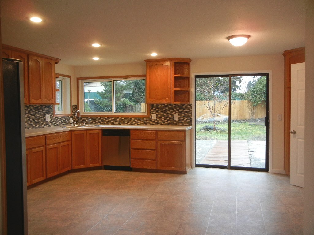 Property Photo: 1026 111th St S WA 98444