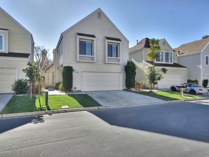 Property Photo:  468 Glenmoor Circle  CA 95035 