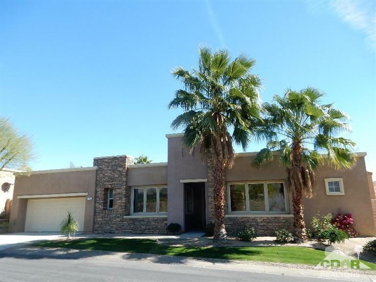 Property Photo: 14 Canyon Lake Drive CA 92270