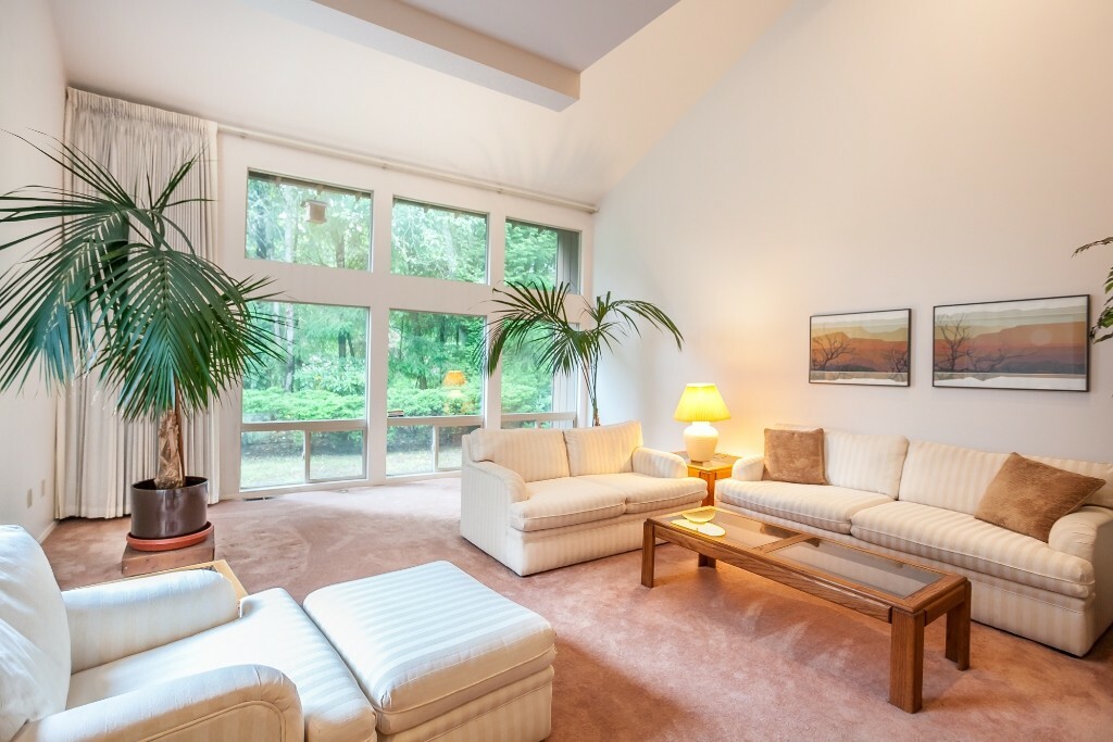Property Photo:  17316 145th Ave NE  WA 98072 