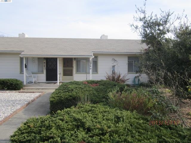 Property Photo:  219 D Cypress St.  CA 94501 