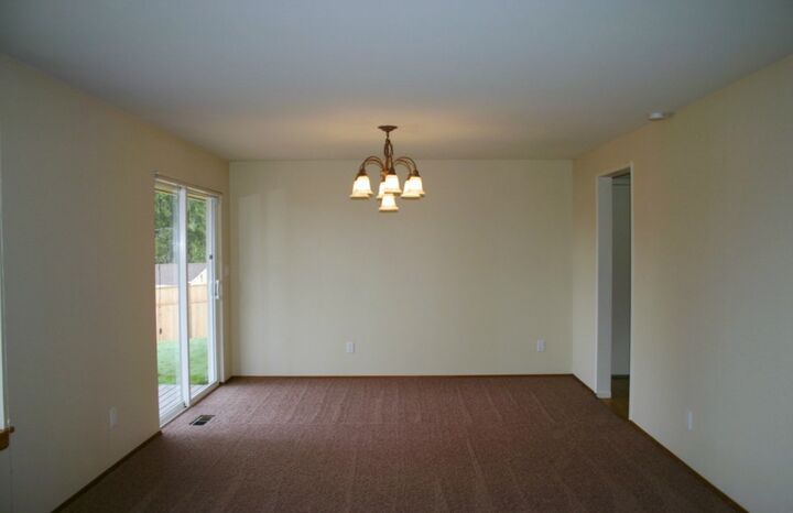 Property Photo: 525 Van De Vanter Avenue WA 98030