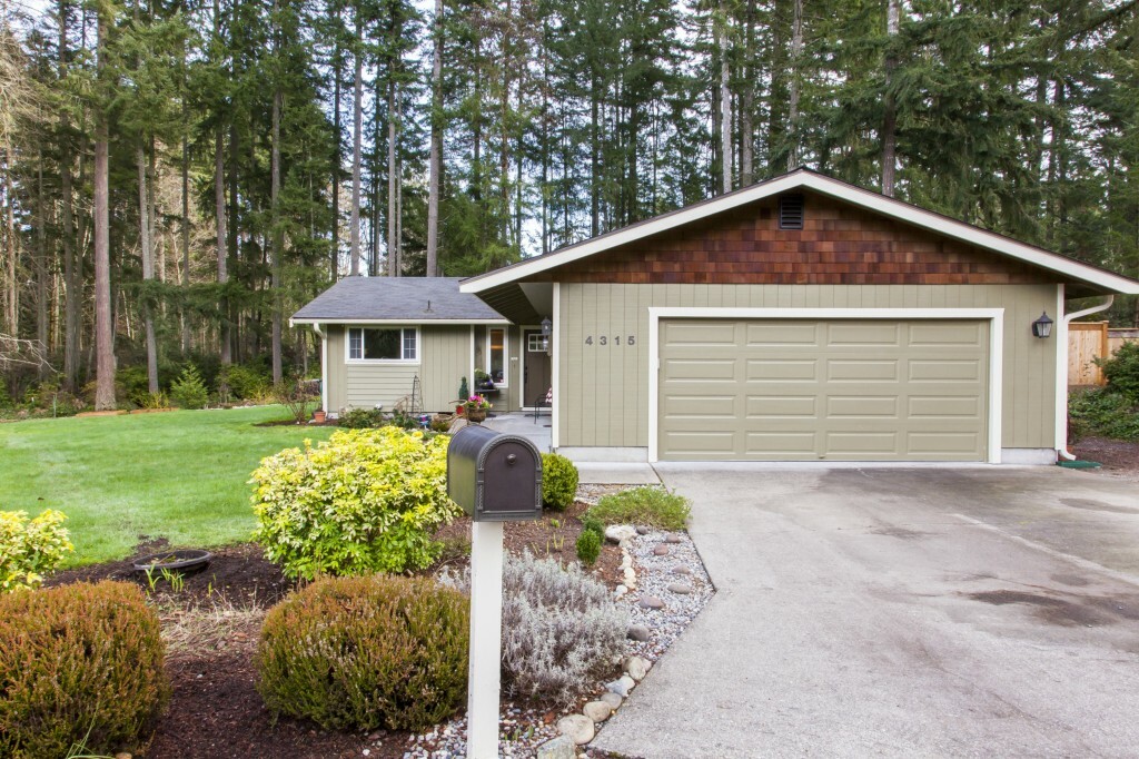 Property Photo:  4315 83rd Ave NW  WA 98335 