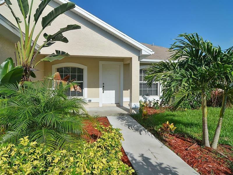 Property Photo:  4270 SW Tuscol Street  FL 34953 