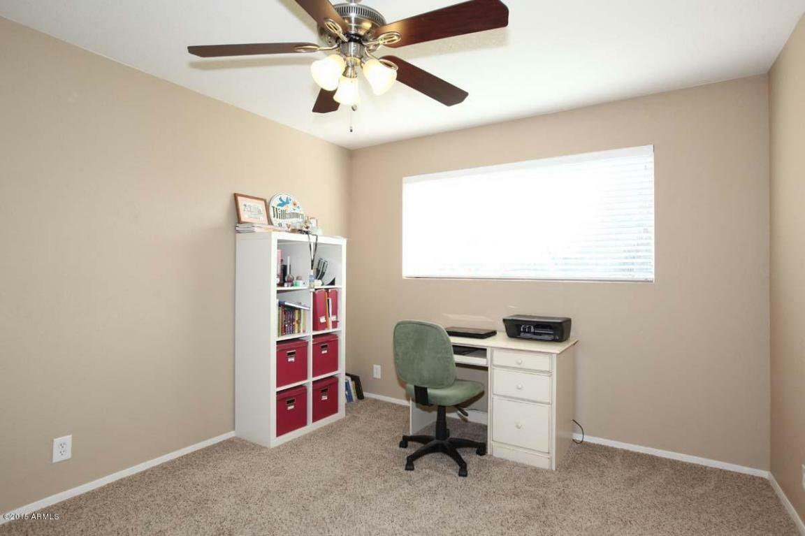 Property Photo:  438 E Pierce Street  AZ 85288 