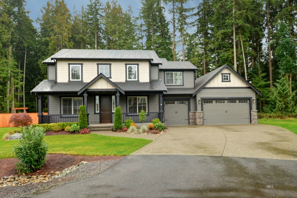 Property Photo:  8901 164th Ave NE  WA 98252 