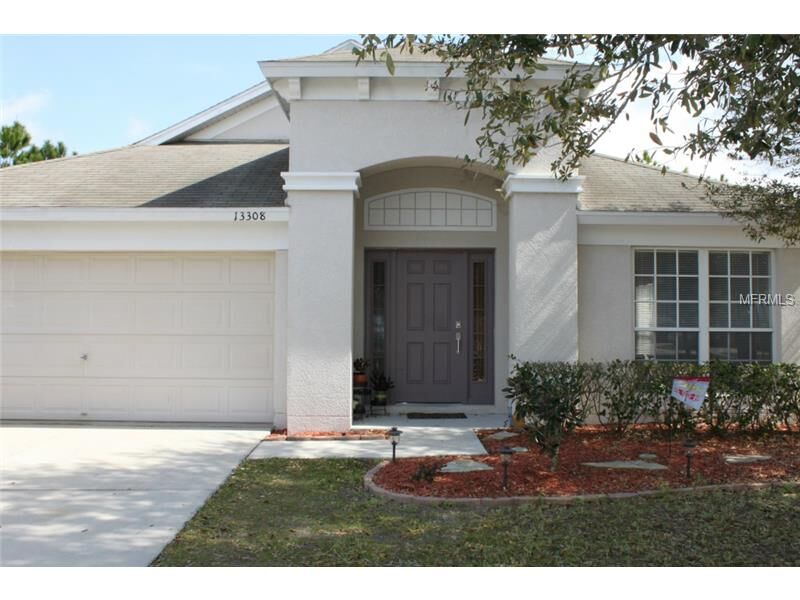 Property Photo: 13308 Evening Sunset Lane FL 33579