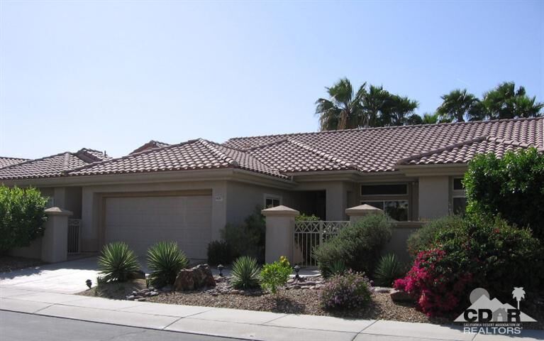 Property Photo: 38597 Fallbrook Avenue CA 92211