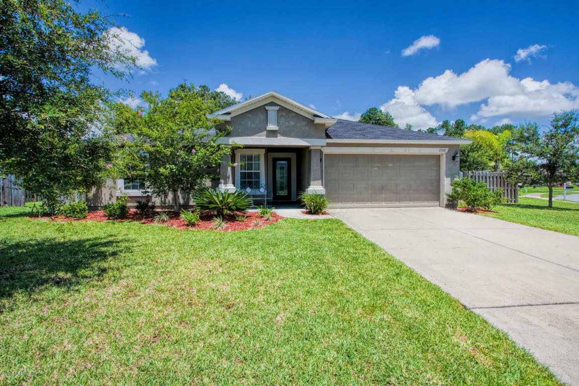 Property Photo:  2702 Woodsdale Drive  FL 32068 