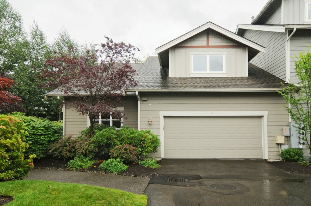 Property Photo:  35324 SE Ridge St  WA 98065 