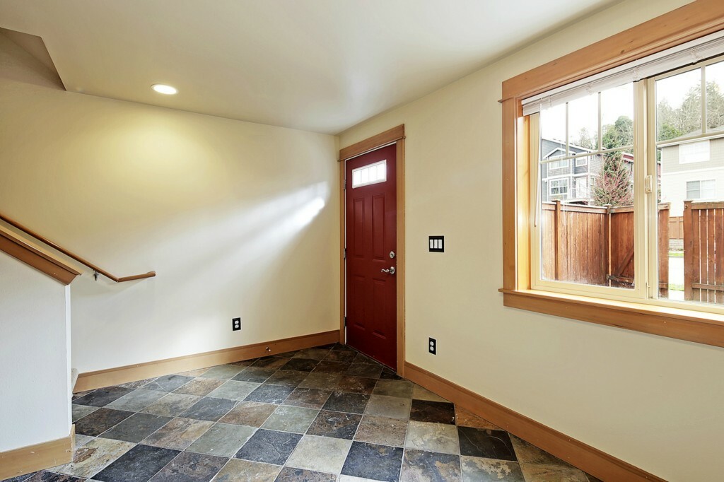 Property Photo:  4839 Delridge Wy SW B  WA 98106 