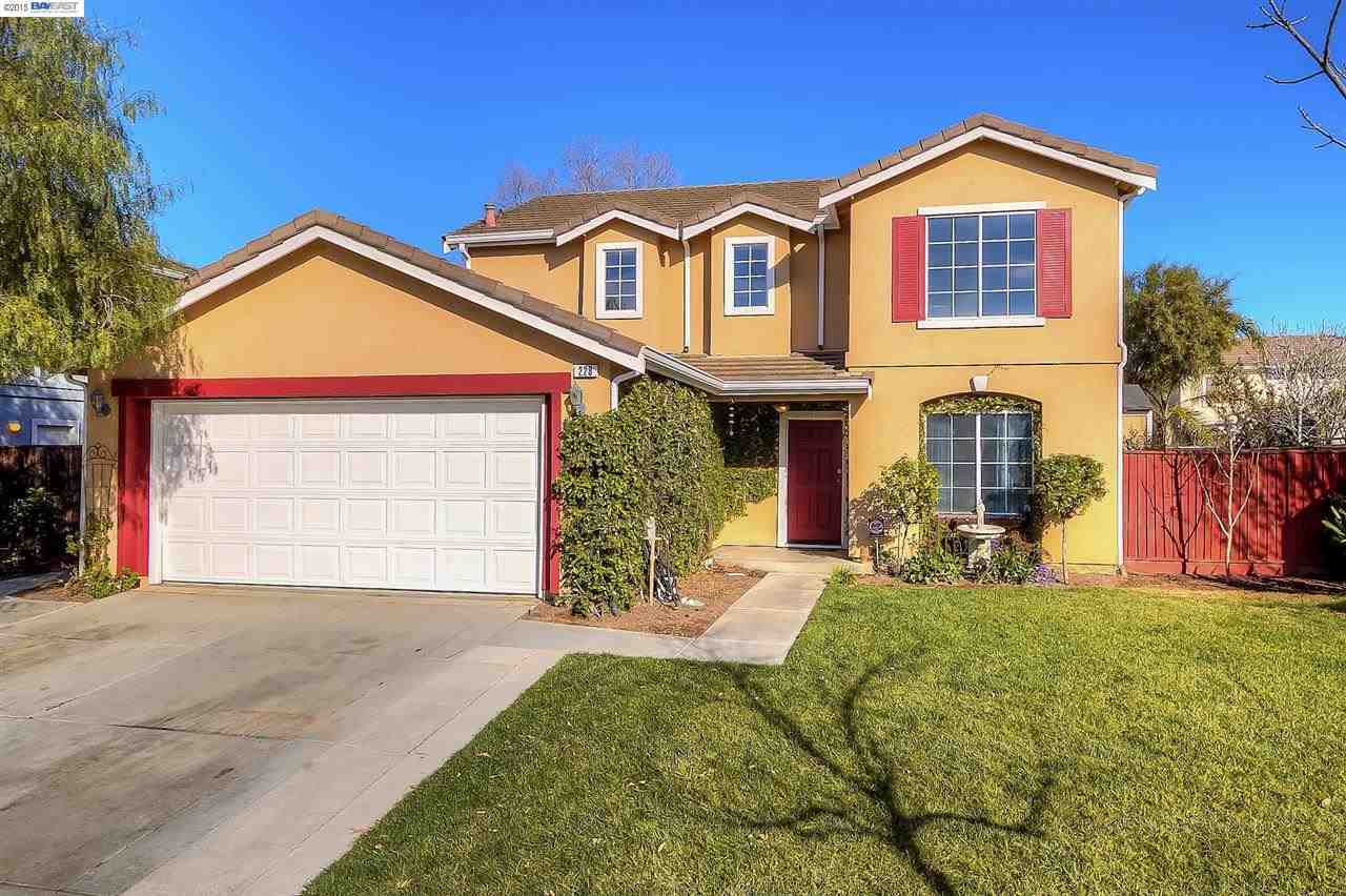 Property Photo:  228 Brushwood Pl.  CA 94513 