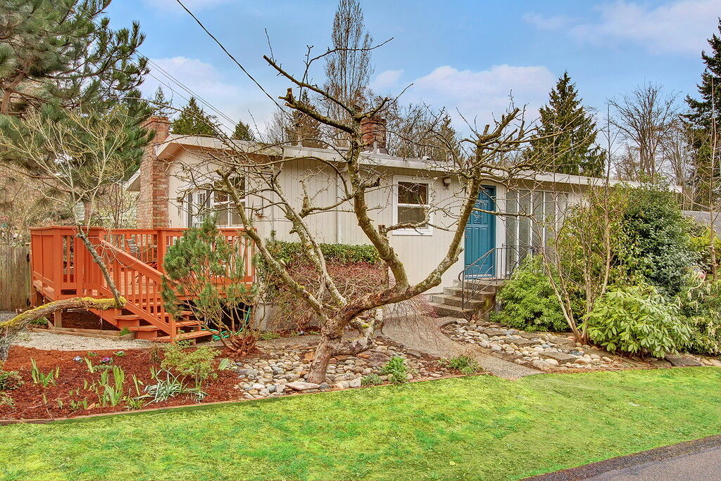 Property Photo: 9403 27th Ave NE WA 98115