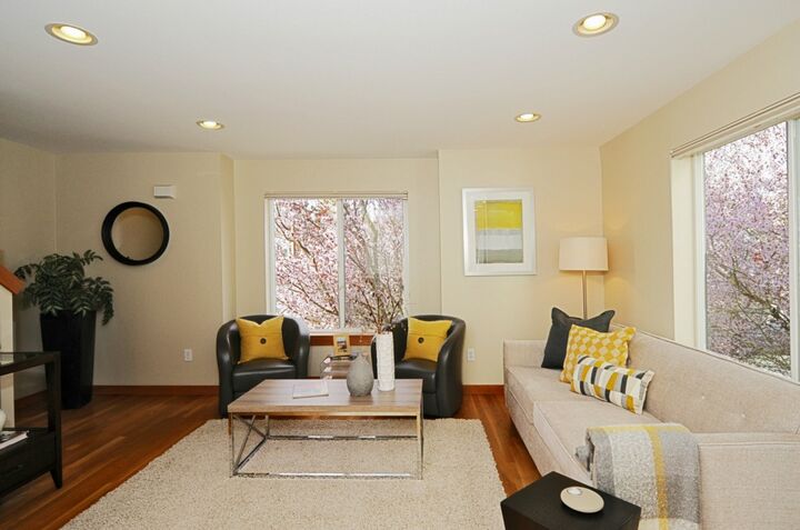 Property Photo:  9220 Ashworth Ave N  WA 98103 