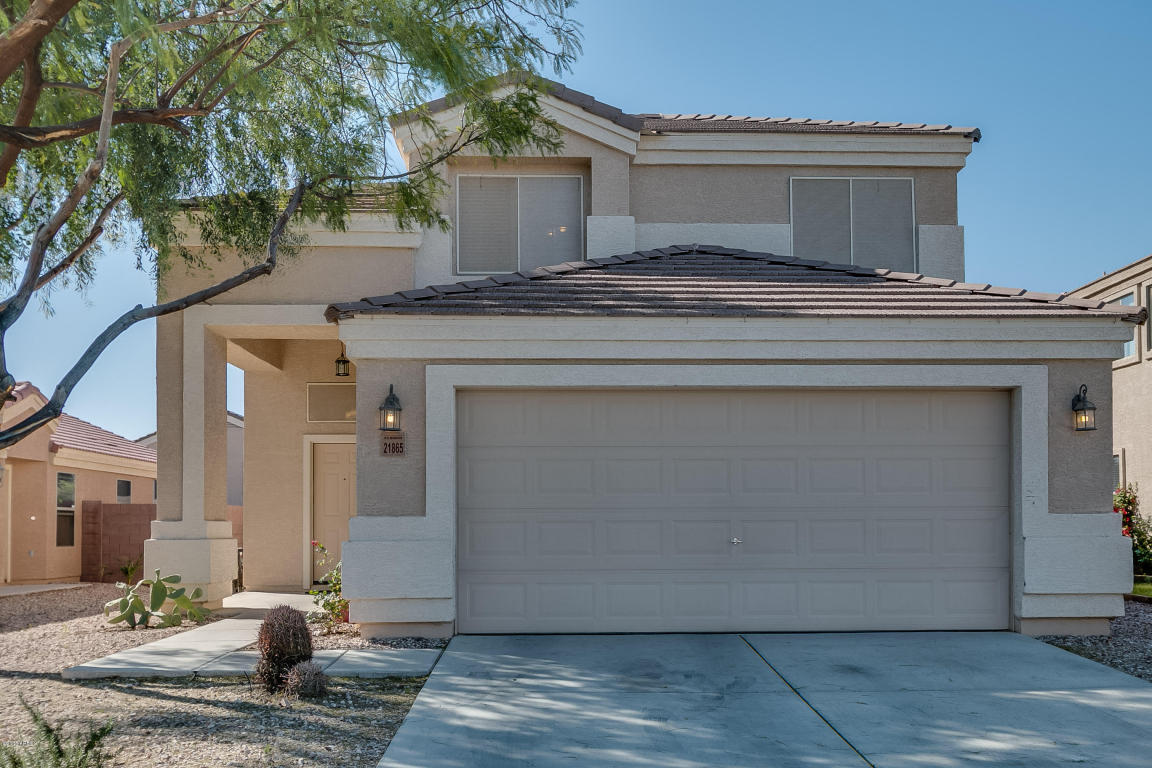 Property Photo:  21865 W Pima Street  AZ 85326 