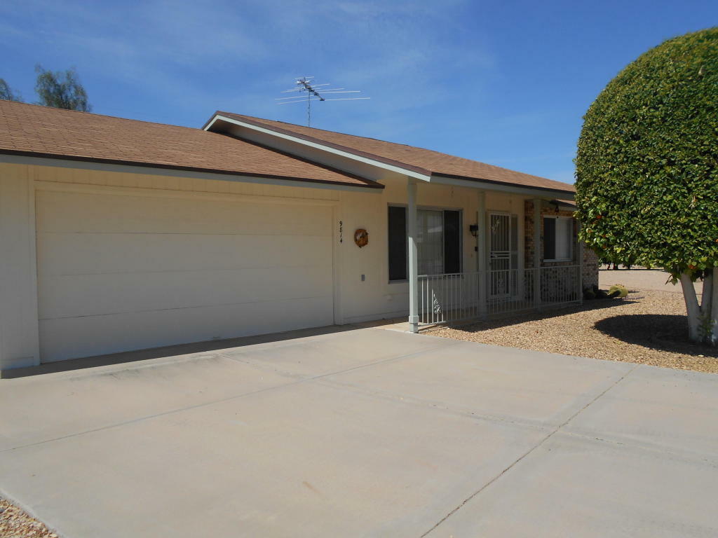 Property Photo:  9814 W Azalea Court  AZ 85351 