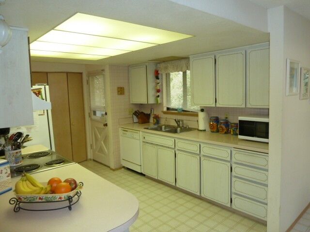 Property Photo:  6705 35th St W  WA 98466 