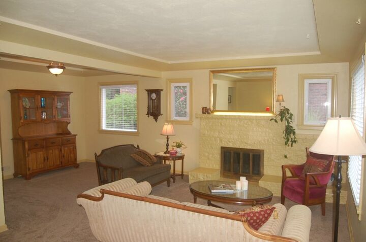 Property Photo:  145 Summit Ave  WA 98466 