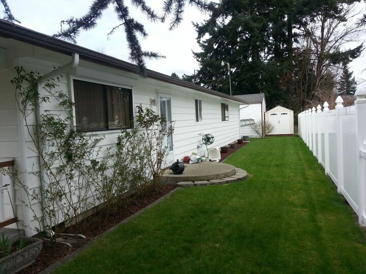 Property Photo:  109 Fir Avenue E  WA 98328 