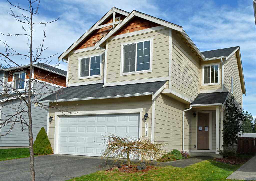 Property Photo:  19027 97th Av Ct E  WA 98375 