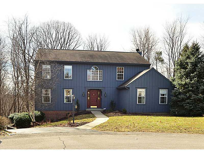 Property Photo:  318 Yorktown Drive  PA 16066 