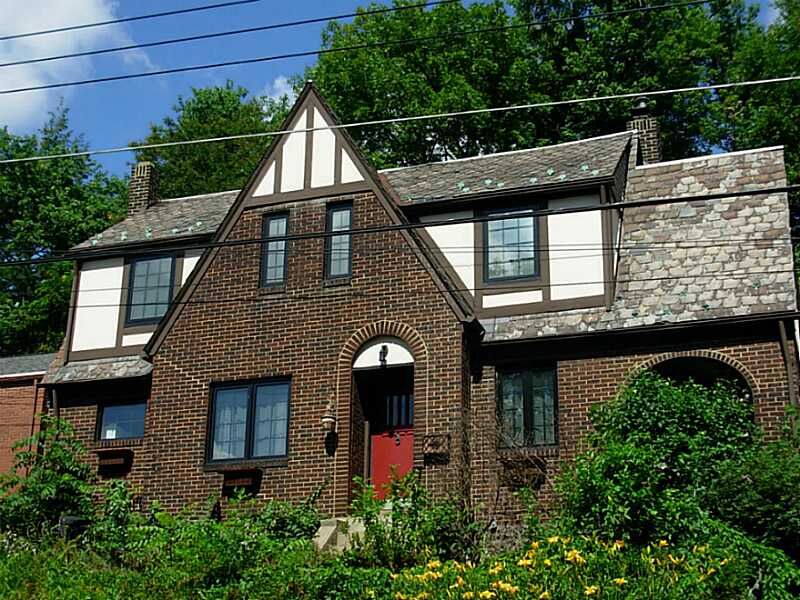 Property Photo:  33 McKelvey Avenue  PA 15218 