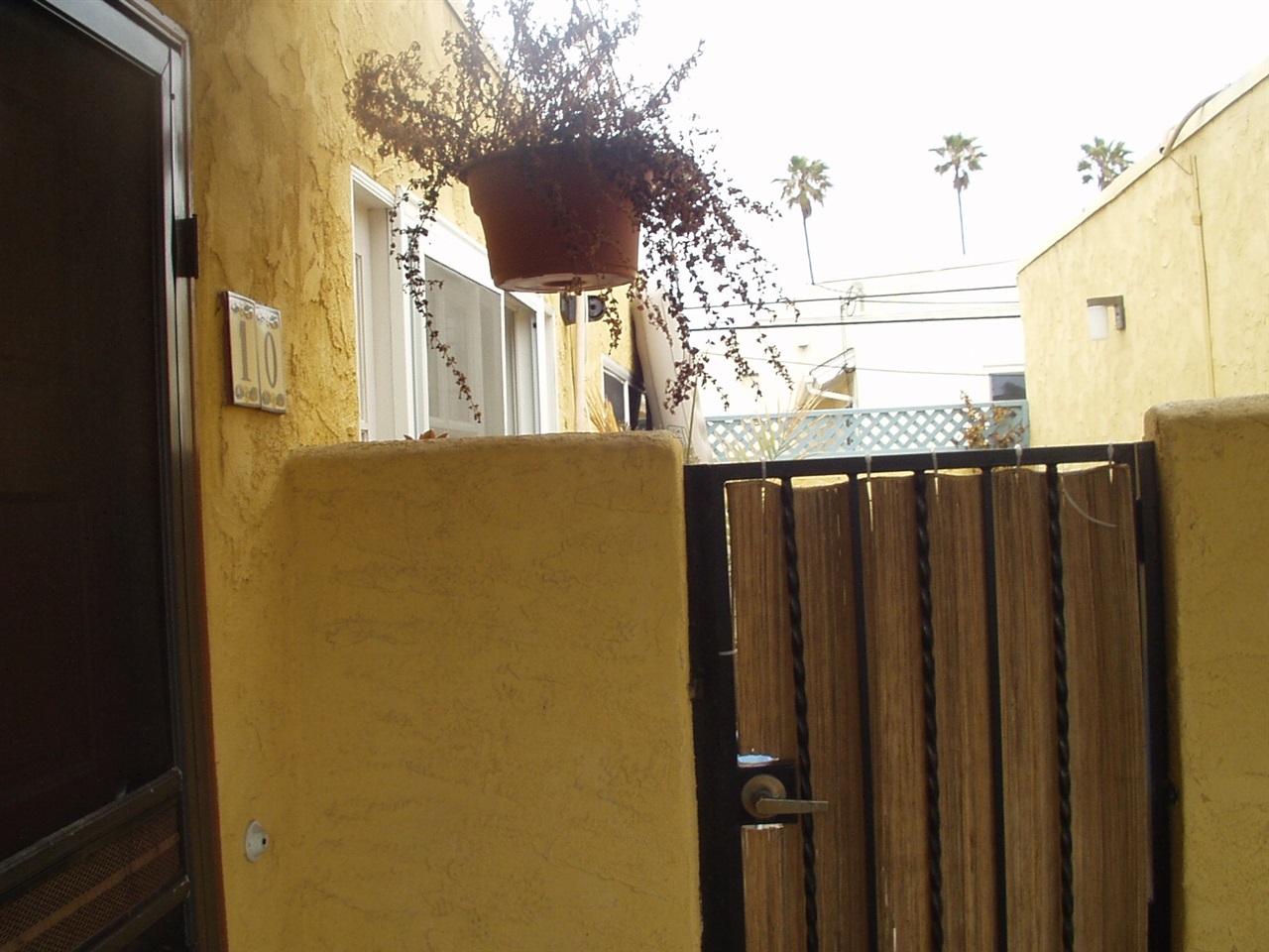 Property Photo:  4950 Coronado Ave 10  CA 92107 