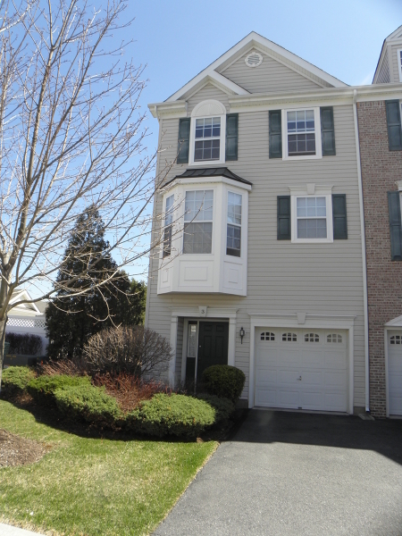 Property Photo:  3 Sundance Way  NJ 08865 