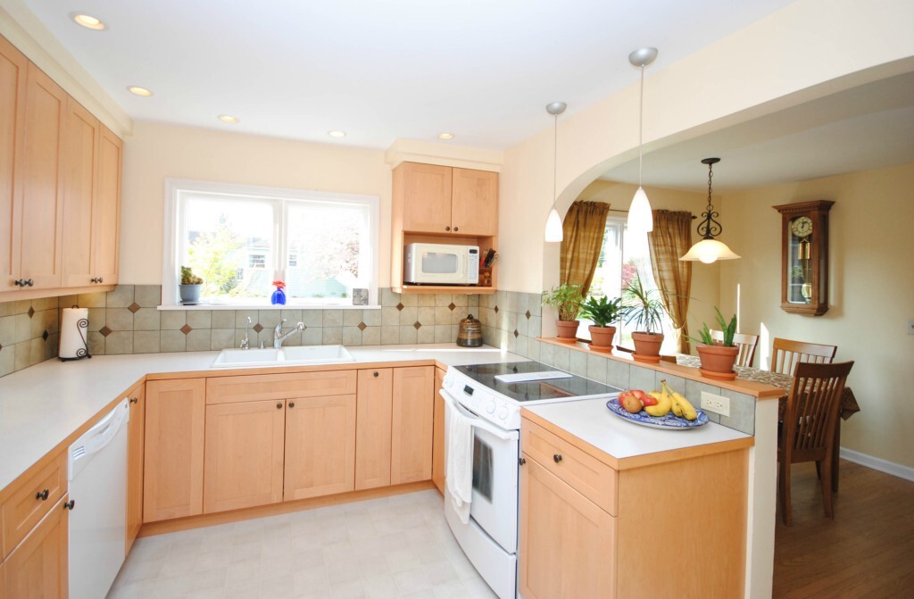 Property Photo:  9500 Mary Ave NW  WA 98117 