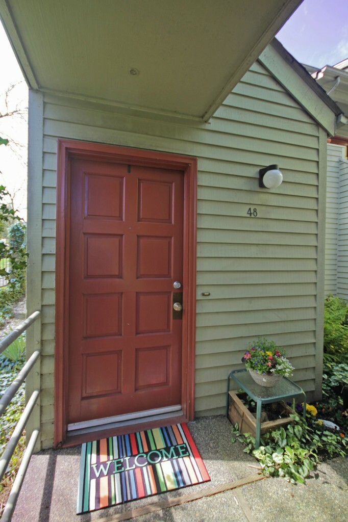 Property Photo: 2001 E Yesler 48 WA 98122