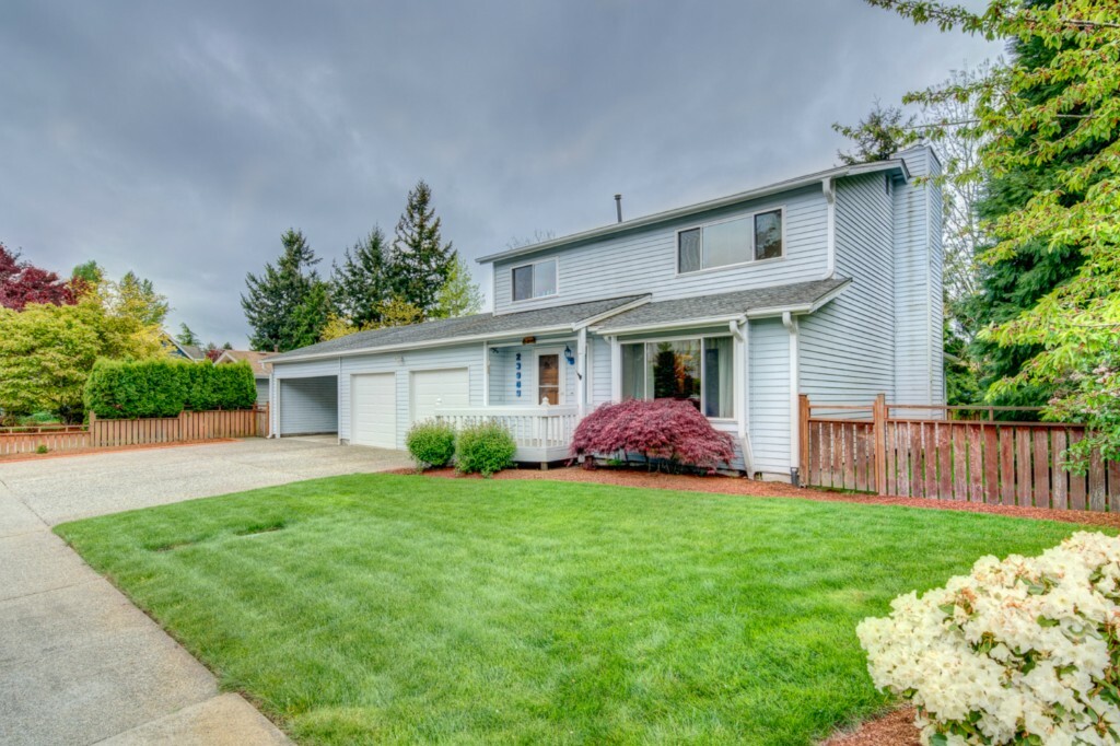 Property Photo: 23909 92nd Place S WA 98031