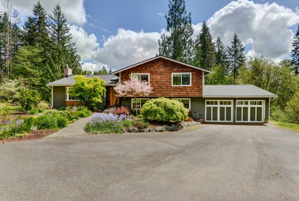Property Photo:  17930  236th Place NE  WA 98072 