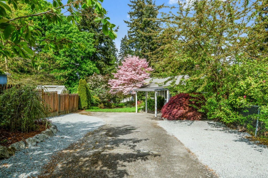 Property Photo:  2915 193rd Place SE  WA 98012 