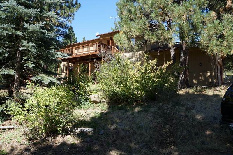 10605 Palisades Drive  Truckee CA 96161 photo