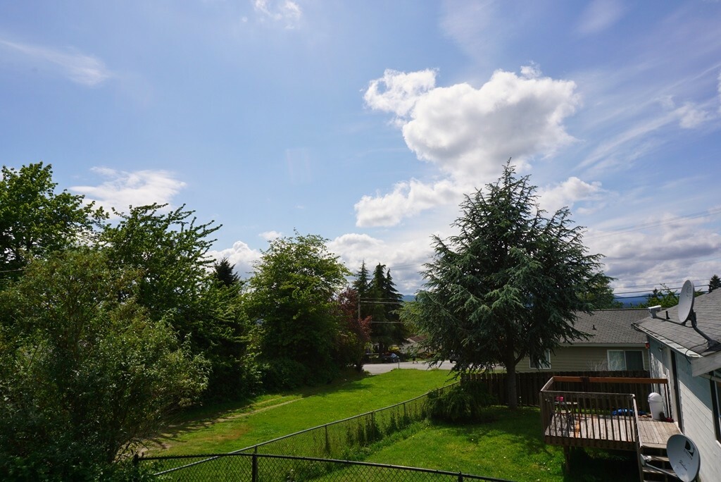 Property Photo:  2303 Cascade Trail  WA 98310 