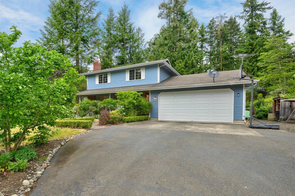 Property Photo: 4008 81st Av Ct NW WA 98335