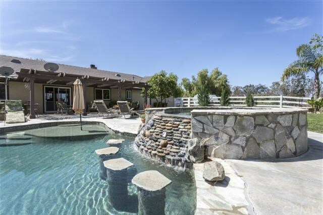 Property Photo:  36370 Fino Vista Lane  CA 92592 