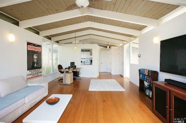 Property Photo:  227 California Avenue  CA 94941 